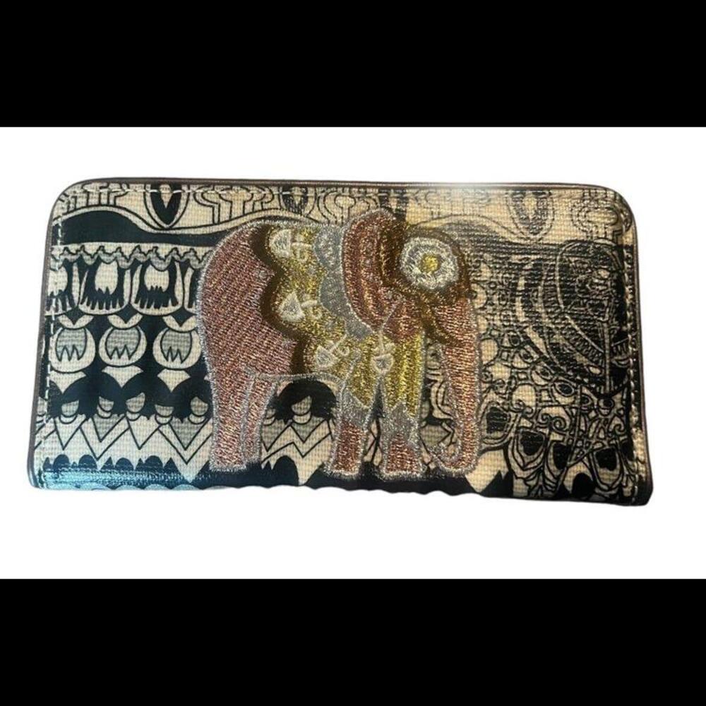 Sakroots Artist Boho Circle Elephant Embroidered Zip Wallet